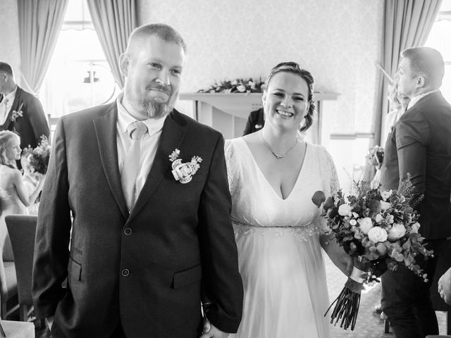 Callum and Lauren&apos;s Wedding in Tyneside, Tyne &amp; Wear 17