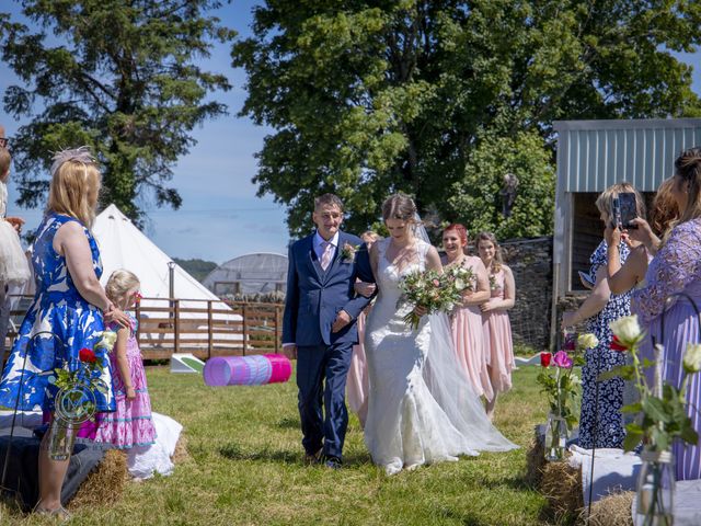 Kieran and Amanda&apos;s Wedding in Nelson, Caerphilly 38
