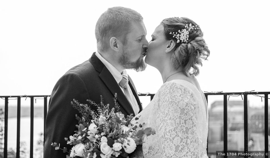 Callum and Lauren's Wedding in Tyneside, Tyne & Wear