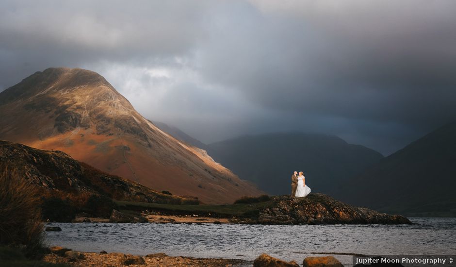 Danny and Katy's Wedding in Wasdale, Cumbria