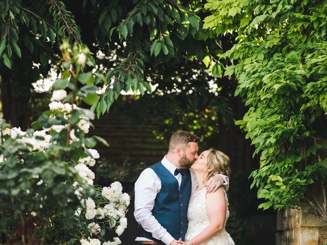 Matt and Kate&apos;s Wedding in Stamford, Lincolnshire 34