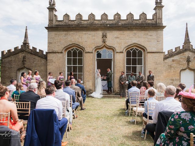 Charlotte and Laurie's Wedding in Leicester, Leicestershire 6