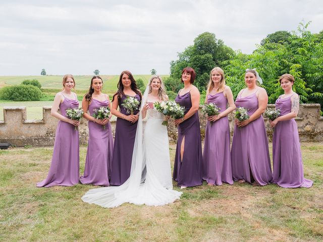 Charlotte and Laurie's Wedding in Leicester, Leicestershire 10