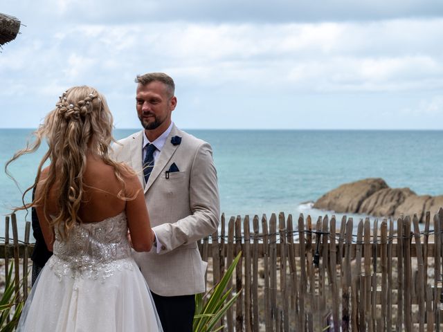 Gareth and Jola's Wedding in Ilfracombe, Devon 12