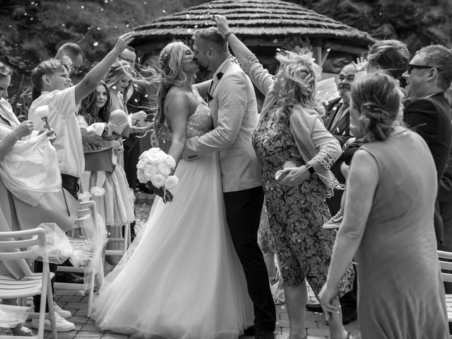 Gareth and Jola&apos;s Wedding in Ilfracombe, Devon 14