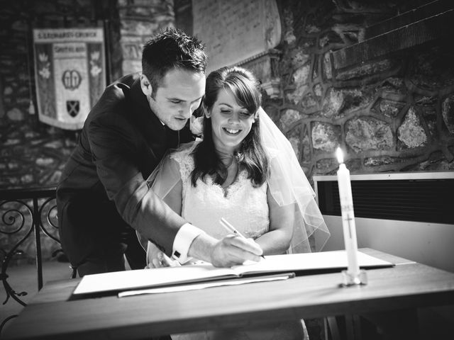 Lucy and Jason&apos;s Wedding in Swithland, Leicestershire 14