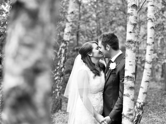 Lucy and Jason&apos;s Wedding in Swithland, Leicestershire 17