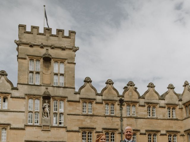 Joey and Genny&apos;s Wedding in Oxford, Oxfordshire 20