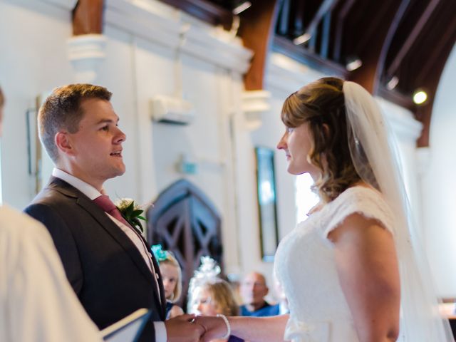 Robert and Rachel&apos;s Wedding in Christchurch, Dorset 18