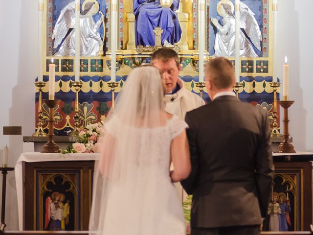 Robert and Rachel&apos;s Wedding in Christchurch, Dorset 20