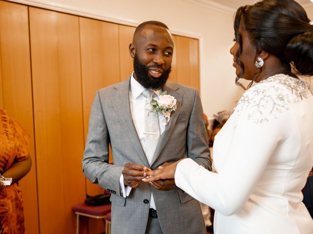 Oluwaseun and Yetunde&apos;s Wedding in Kettering, Northamptonshire 12