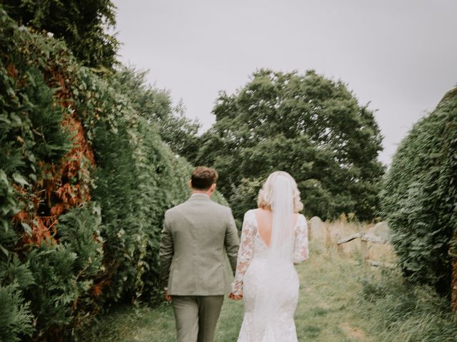 Sophie and Scott&apos;s Wedding in Albourne, West Sussex 19