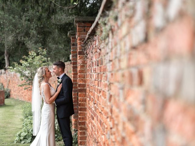 Karl and Laura&apos;s Wedding in Buckingham, Buckinghamshire 19