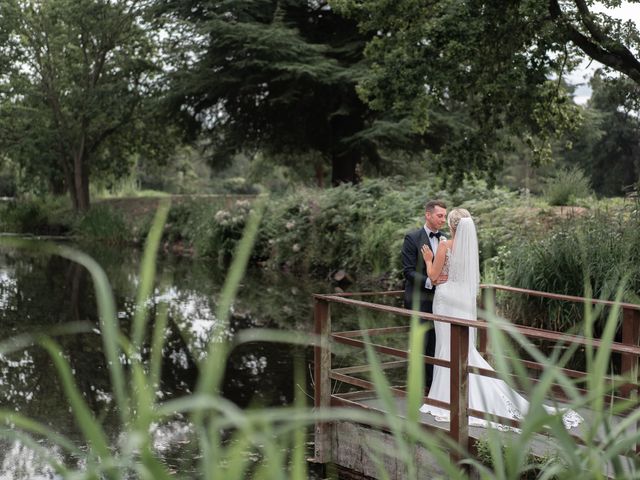 Karl and Laura&apos;s Wedding in Buckingham, Buckinghamshire 20