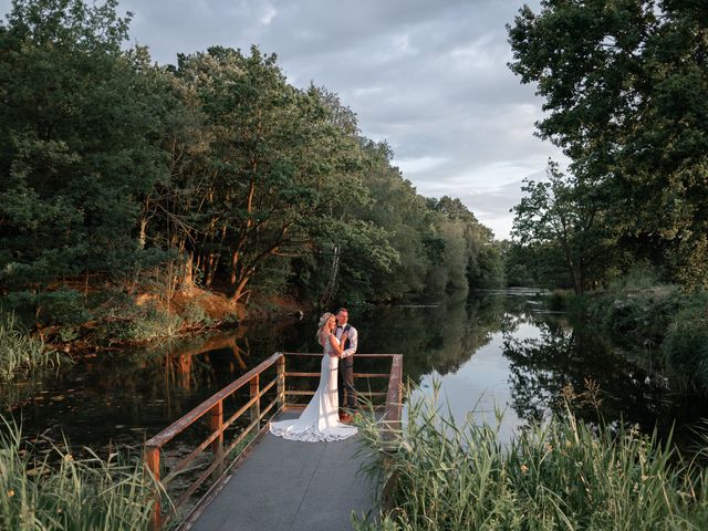 Karl and Laura&apos;s Wedding in Buckingham, Buckinghamshire 24