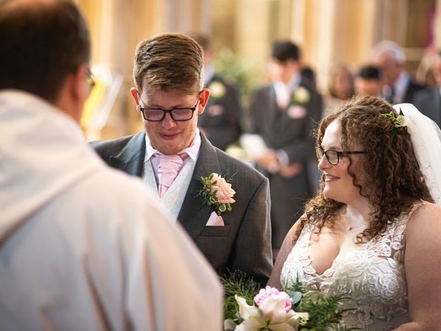Thalia and Darren&apos;s Wedding in Cirencester, Gloucestershire 1