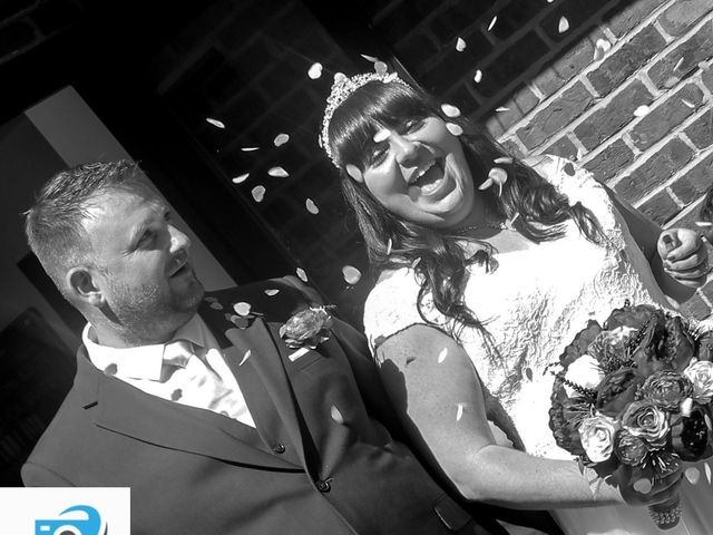 Marcin and Leanne&apos;s Wedding in Oldham, Greater Manchester 15