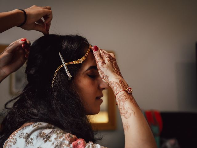 Shreena and Ned&apos;s Wedding in Cirencester, Gloucestershire 2
