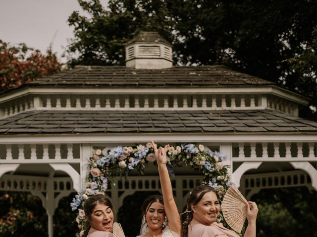 Matthew and Natalie&apos;s Wedding in Swingfield Minnis, Kent 6