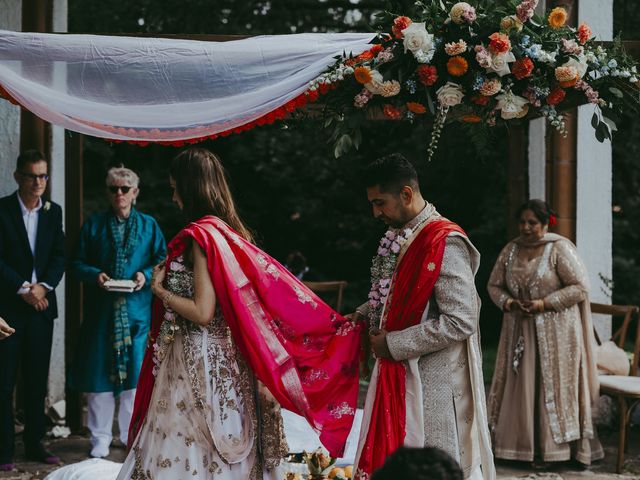 Hannah and Bunty&apos;s Wedding in Culloden Inverness, Inverness 80