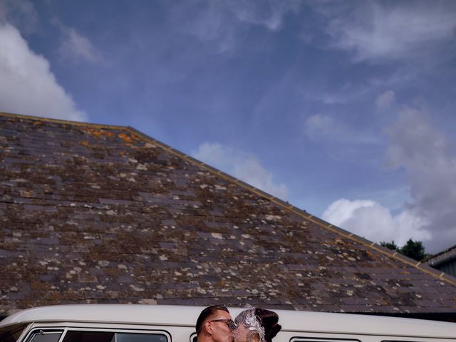 Simon and Katie&apos;s Wedding in West Chiltington, West Sussex 22