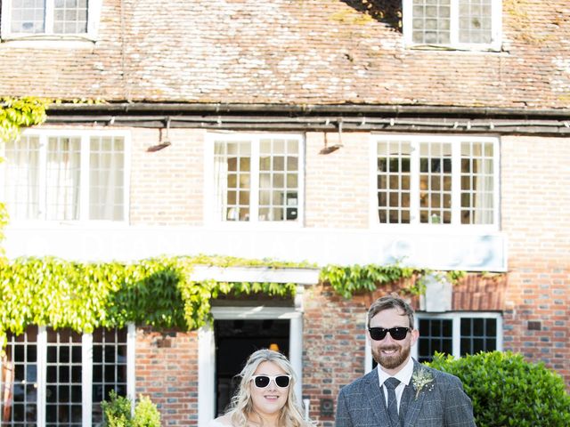 Dan and Beth&apos;s Wedding in Alfriston, East Sussex 41