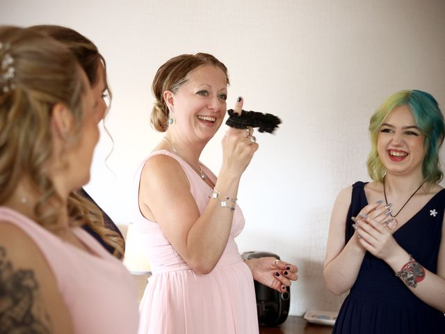 Pete and Sarah&apos;s Wedding in Gomersal, West Yorkshire 2