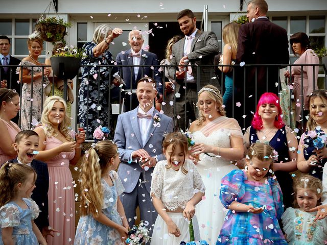Pete and Sarah&apos;s Wedding in Gomersal, West Yorkshire 17