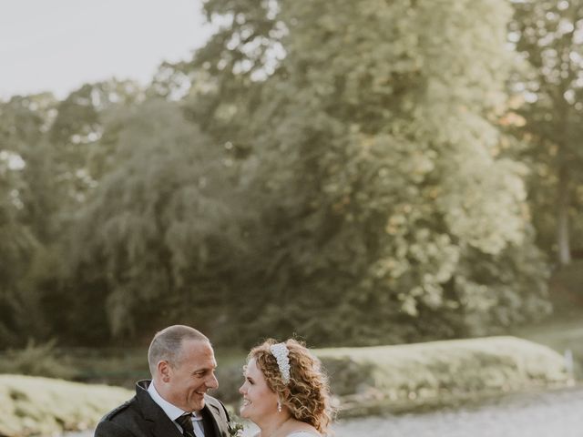 Roger and Lisa's Wedding in Banchory, Aberdeen &amp; Deeside 19