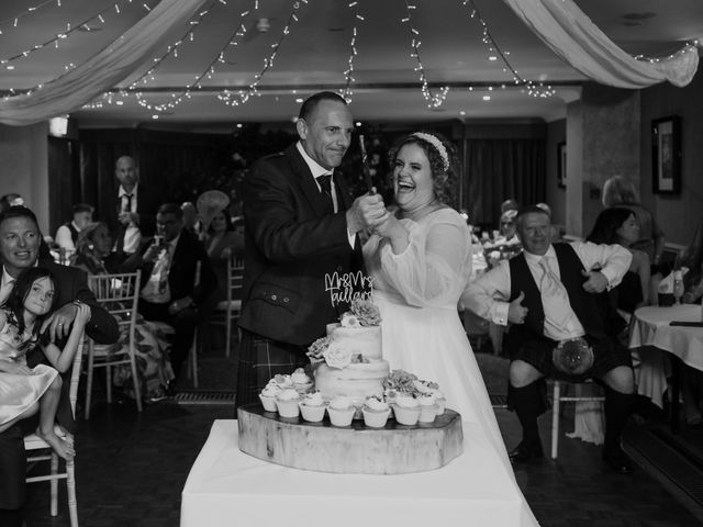 Roger and Lisa's Wedding in Banchory, Aberdeen &amp; Deeside 38