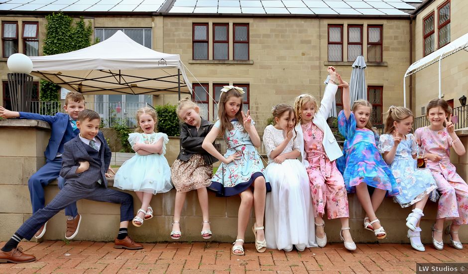 Pete and Sarah's Wedding in Gomersal, West Yorkshire
