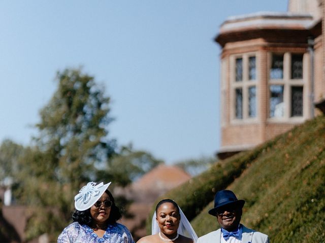 Brian and Shami's Wedding in Milton Keynes, Buckinghamshire 21