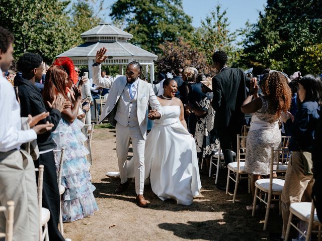 Brian and Shami's Wedding in Milton Keynes, Buckinghamshire 33