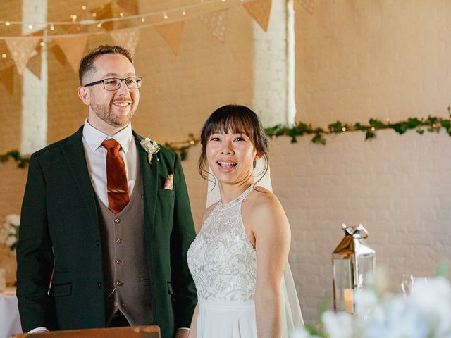 Tracy and Peter's Wedding in Reading, Berkshire 12