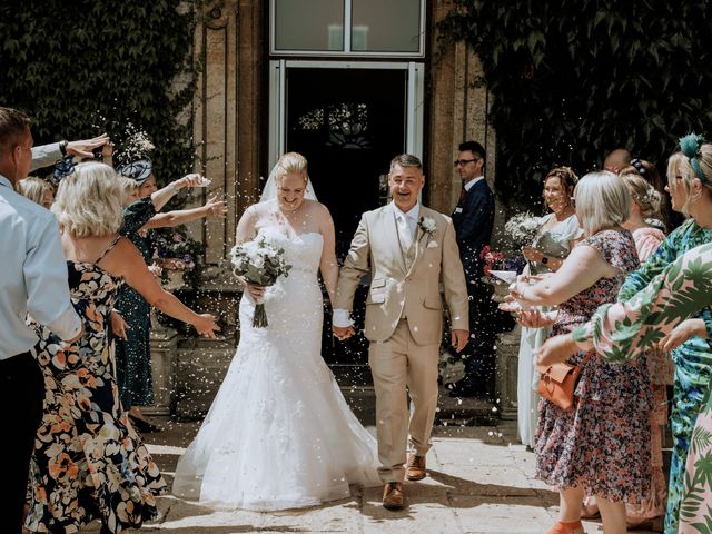 Joane and Chris&apos;s Wedding in Gloucester, Gloucestershire 2