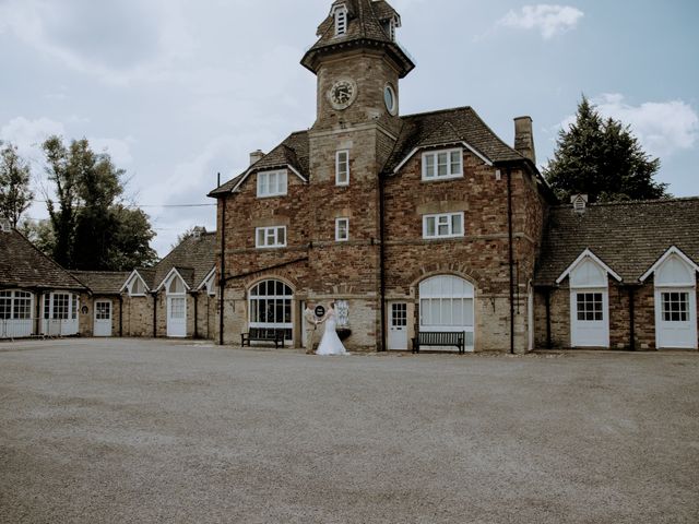 Joane and Chris&apos;s Wedding in Gloucester, Gloucestershire 16