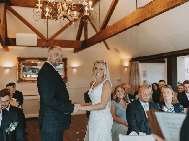 Ash and Jess&apos;s Wedding in Telford, Shropshire 2