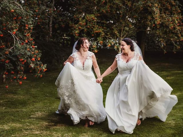 Emma D and Emma C&apos;s Wedding in Spalding, Lincolnshire 6