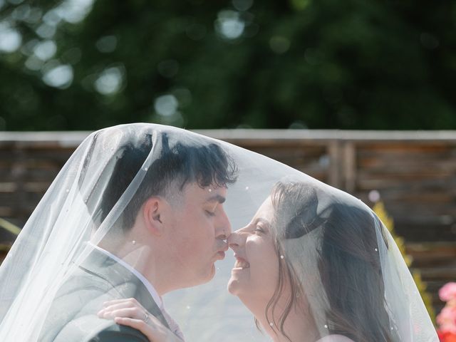 Oli and Holly's Wedding in Staploe, Cambridgeshire 40