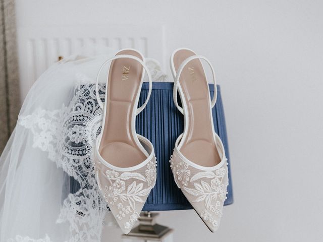 Nicolae and Catalina's Wedding in Swindon, Wiltshire 11