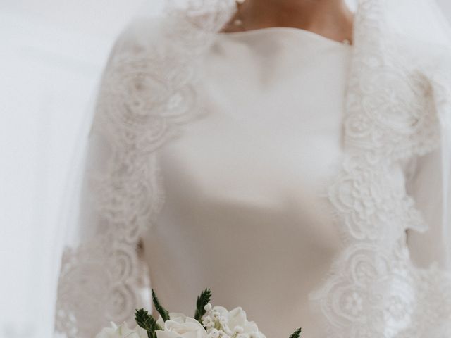 Nicolae and Catalina's Wedding in Swindon, Wiltshire 23