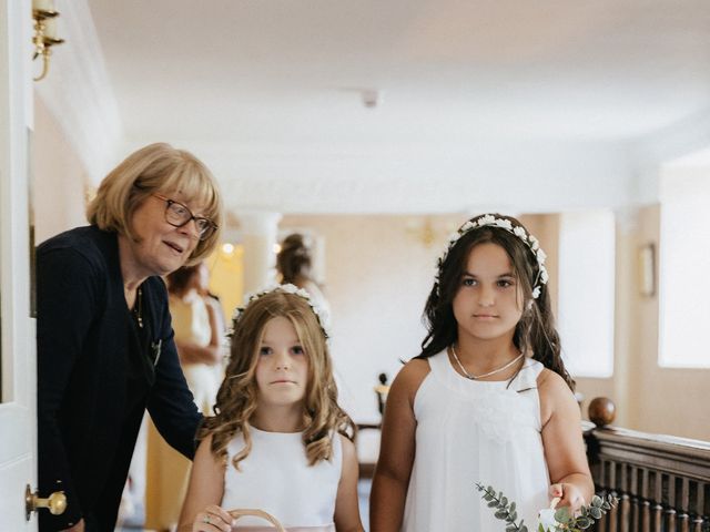 Nicolae and Catalina's Wedding in Swindon, Wiltshire 28