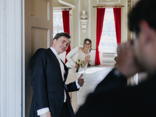 Nicolae and Catalina's Wedding in Swindon, Wiltshire 38