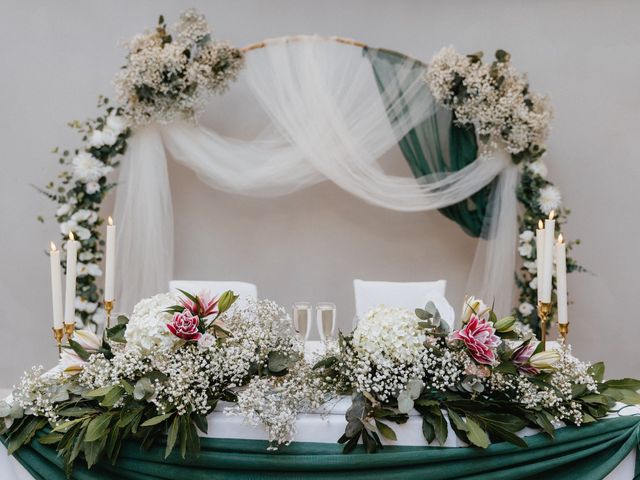 Nicolae and Catalina's Wedding in Swindon, Wiltshire 56