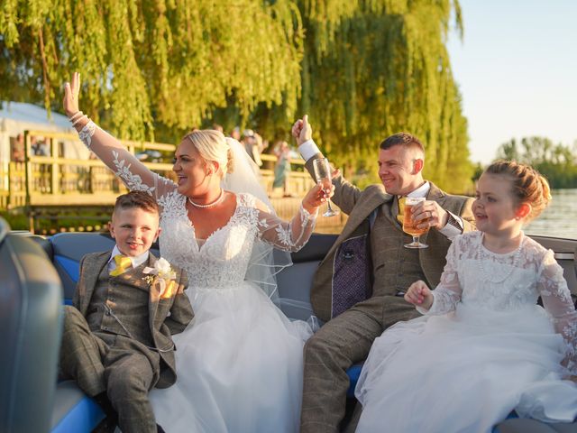 Nicole and Simon&apos;s Wedding in Northampton, Northamptonshire 71