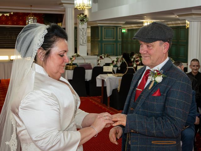 Henry and Irene's Wedding in Kirkcaldy, Fife &amp; Angus 7