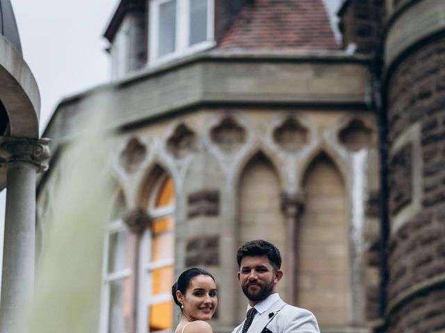 Joe and Holly&apos;s Wedding in Saltburn-by-the-Sea, North Yorkshire 25