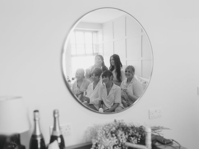 Craig and Leonie's Wedding in St Andrews, Fife &amp; Angus 7