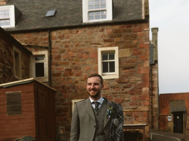 Craig and Leonie's Wedding in St Andrews, Fife &amp; Angus 25