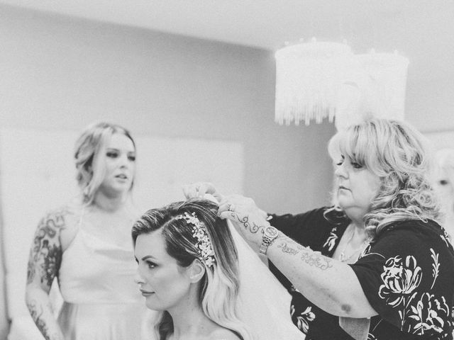 Phill and Gemma's Wedding in Knutsford, Cheshire 6